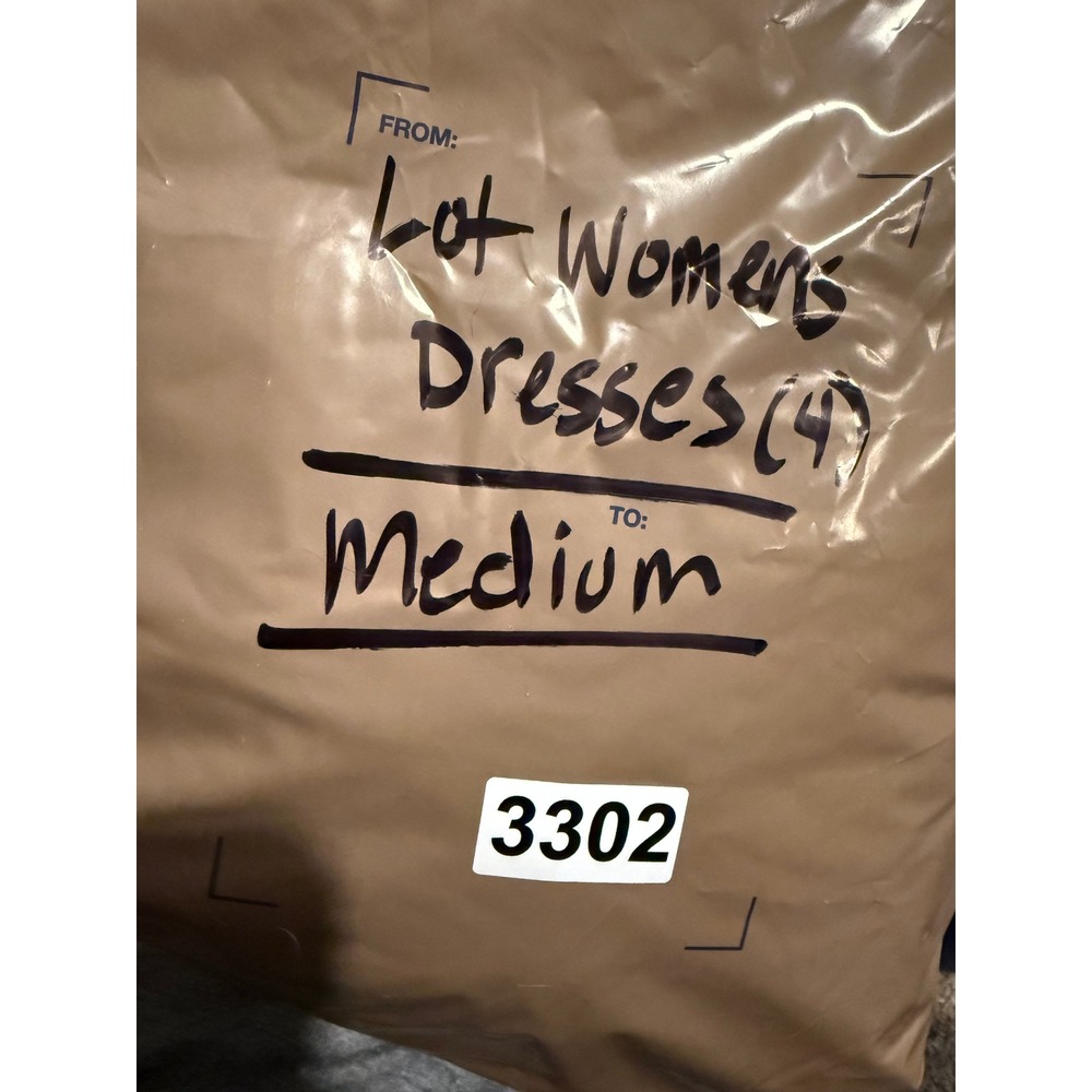 Lot 4 Womens Dresses Medium Mystery Bundle Mixed Styles Assorted - Picture 2 of 2